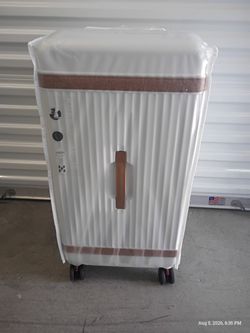 Luggage 28 Inches With Cup Holder