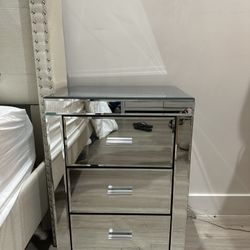 Mirror Nightstand 