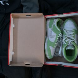 Green Chlorophyll Dunks (12.5)