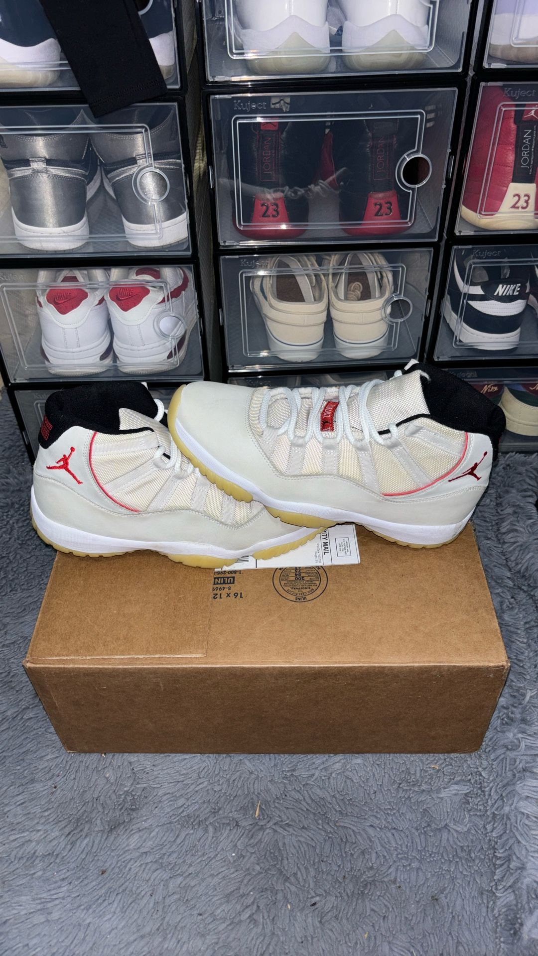 Jordan 11 Platinum Tint