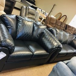 Betrillo Black Living Room Set (SOFA and LOVESEAT