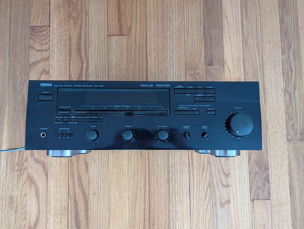Yamaha RX-V490 Reciever