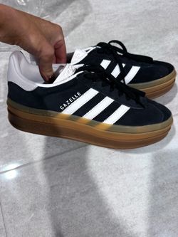 Adidas Gazelle size 7.5