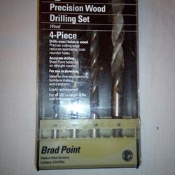 Precision Wood. Drilling Set.
