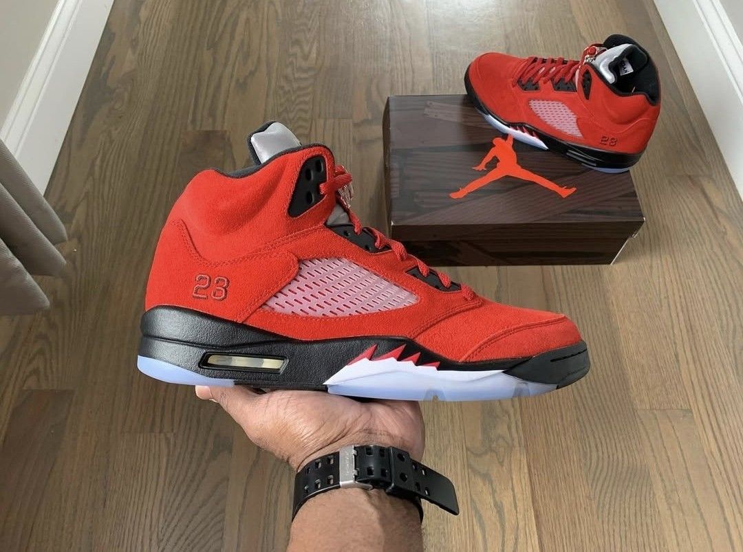 DS Air Jordan Retro 5 Raging Bull sz 12