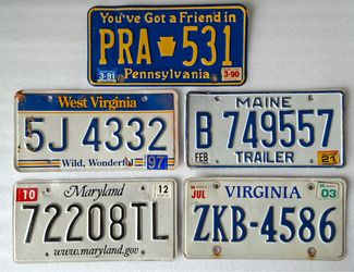 Lot of Vintage mixed US License Plates