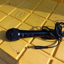 Microphone 🎤 With Cord