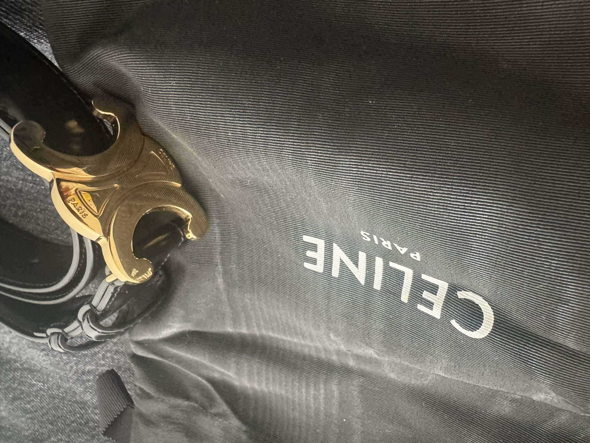 Moving sale / Gold /Electronics / Patio Furniture/Clothes /Bar Stools /Tvs 