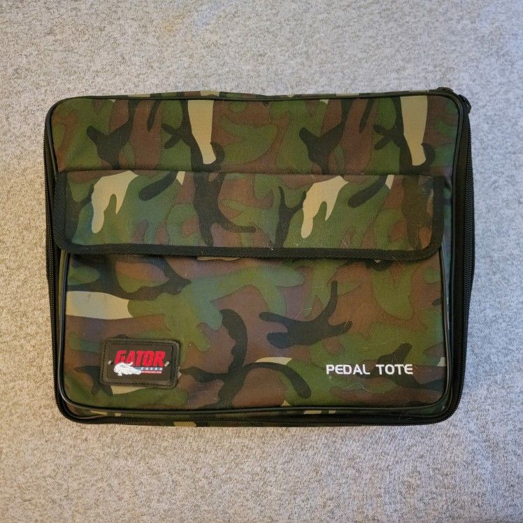 GATOR GPT-CAM-PWR Pedalboard And Power Supply Rare