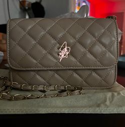 Beige crossbody bag