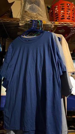 Men’s 2XL Solid dark blue t-shirt