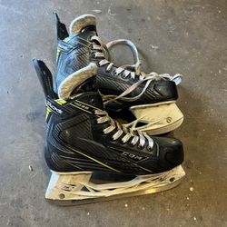 CCM Ice Skates