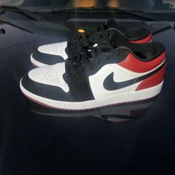 Nike Air Jordan Low black, white & red sneakers For C