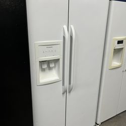 Side By Side Refrigerator 