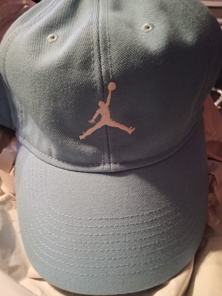 Air Jordan Hat UNC Carolina Blue for Sale in Baltimore, MD OfferUp