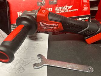 MILWAUKEE M18FUEL 4-1/2”/5” BRAKING GRINDER #2880-20 brand new out the box never used  (( tool only))