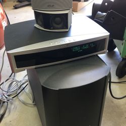 Bose 321 CD/DVD $175