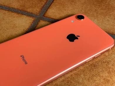 Locked iPhone XR Boost Mobile