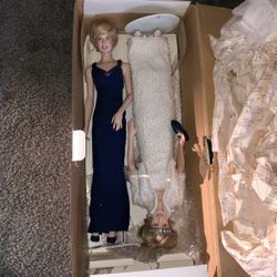 Old Vintage Princess Diana American Fashion Doll Collection Porcelain 