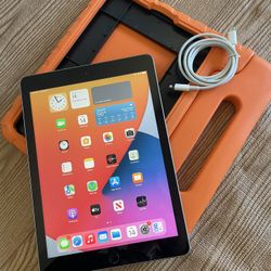 Apple iPad Air 2 32GB with Kids Case And Cable 