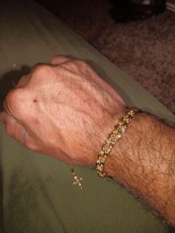 Gold Plated chino bracket and cross combo