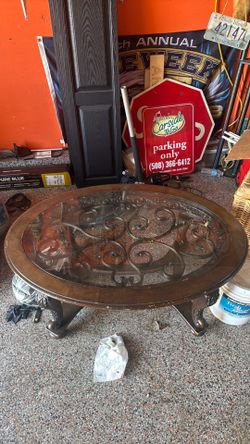 Oval table