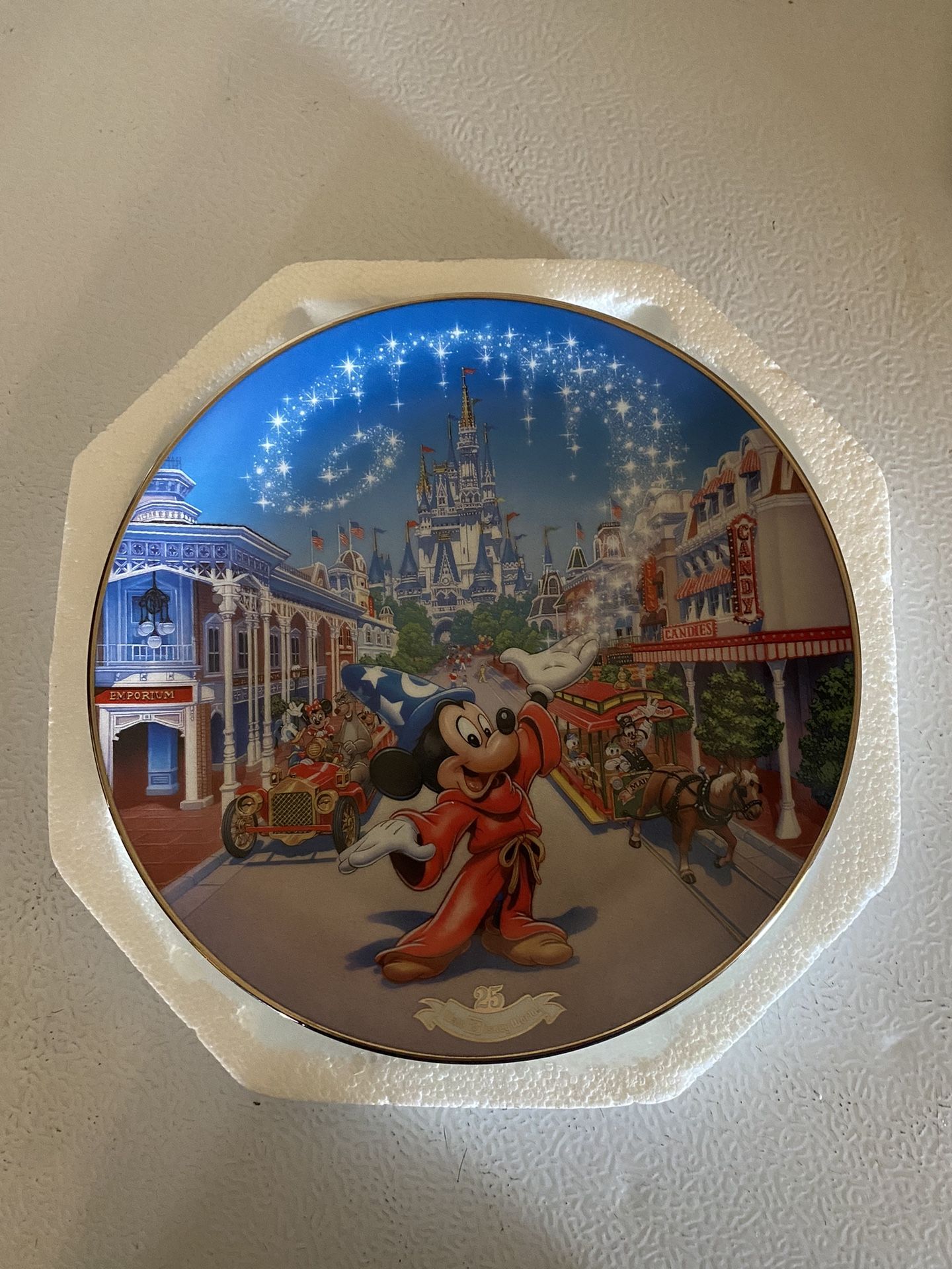 25th Anniversary Walt Disney World Plate