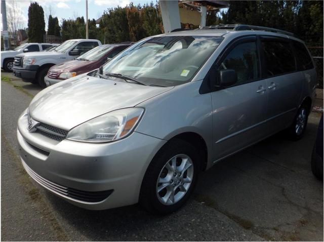 2004 Toyota Sienna