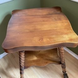 Antique Claw Foot Table