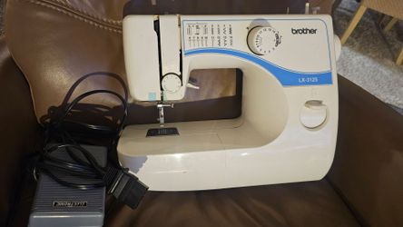 Brother Electric Sewing Machine Model LX-3125 White with Foot Pedal