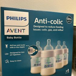 Baby Bottles And Breast Pump 