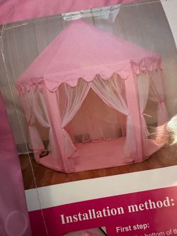 Kids play tent