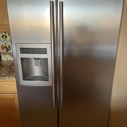 LG Refrigerator  Double Doors 