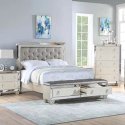 King Bed Underbed Drawer / Mattress Included.      ✨   Cama King Size / Colchon Incluido.    