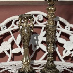 Traditional Candle Holders / Candelabros de estilo