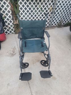 Medline Wheelchair 19" With Footrests