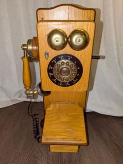 Teleconcepts Country Talk Antique Wall Crank Phone Wood And Brass