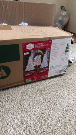 White Christmas Tree
