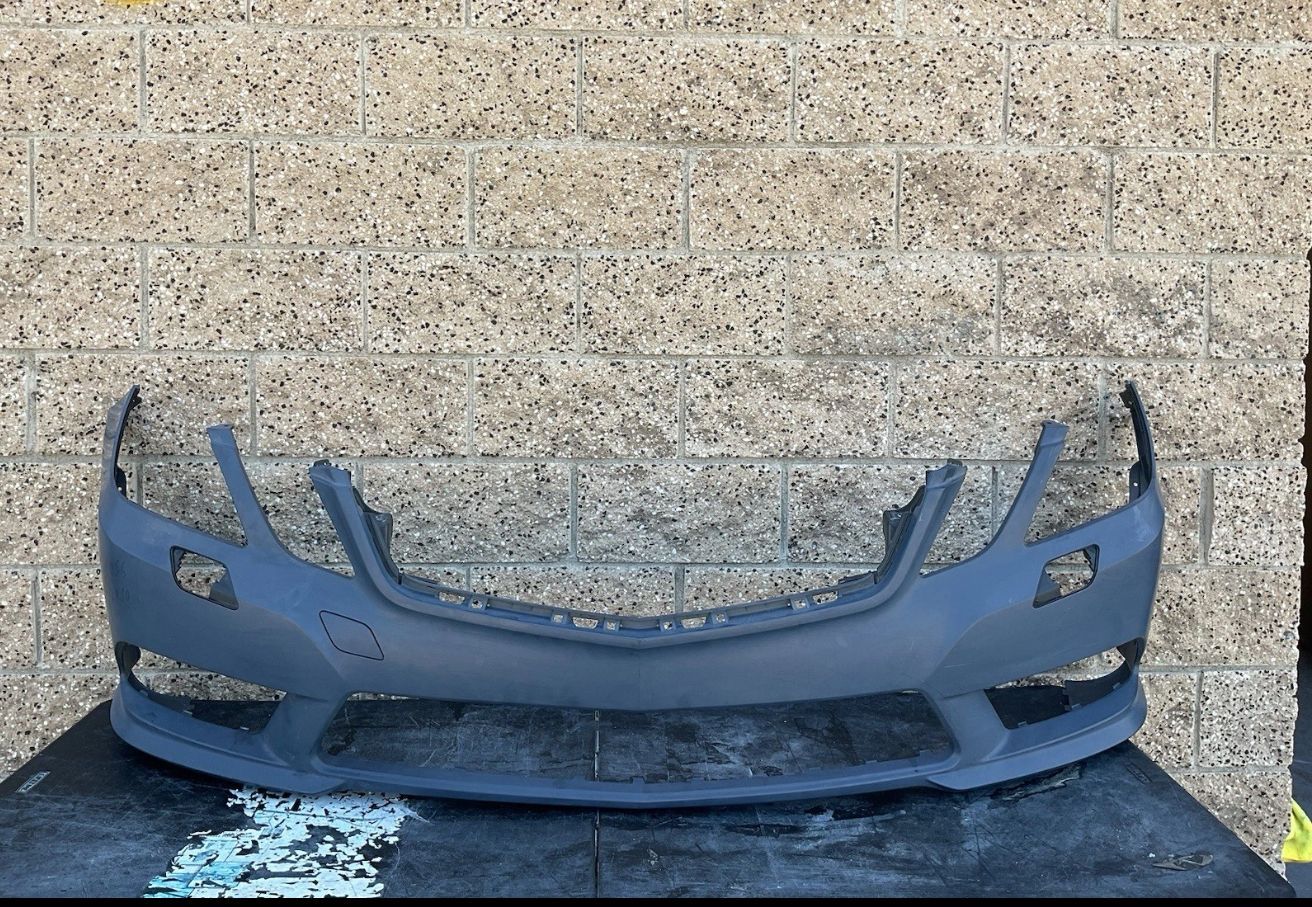 MERCEDES E CLASS FRONT BUMPER COVER 2013