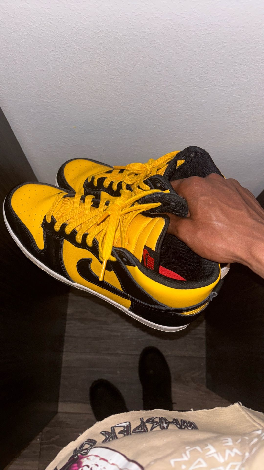 Bumble Bee Jordan’s
