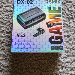 Noise Cancelling Wireless Gaming Earphones