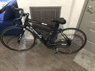 Trek Domane S 5 Road Bike 2017