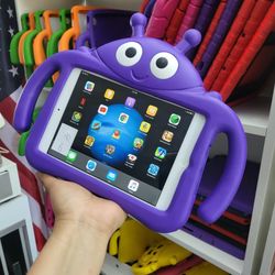 Minis Ipad Wiffi Cell $75