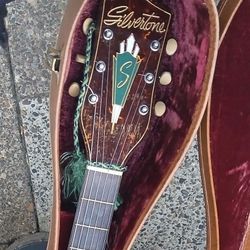 Silverton Guitar With Case Included