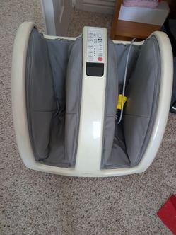 Legs and feet massager