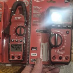 Milwaukee Clamp Meter And Digital Multimeter  