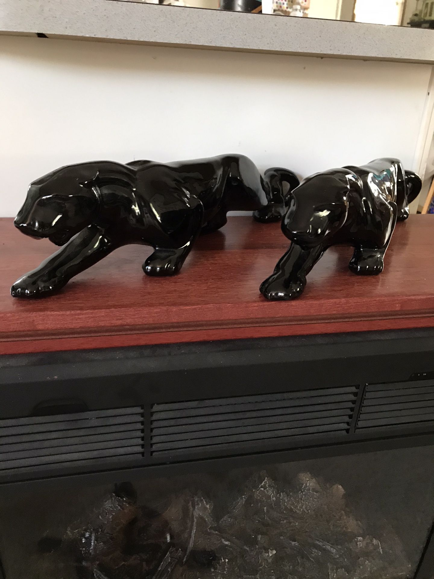 Pair of Black Panther Statues: Ceramic