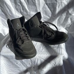Kids 6.5 Black Suede Nike Jordan 23