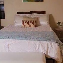 Queen Bed Frame and Mattress $150 (Good Condition) 