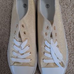 Women's Gold Glitter Bridal Wedding Sneakers Sparkle Bling Shoes Size 9.5 NWT